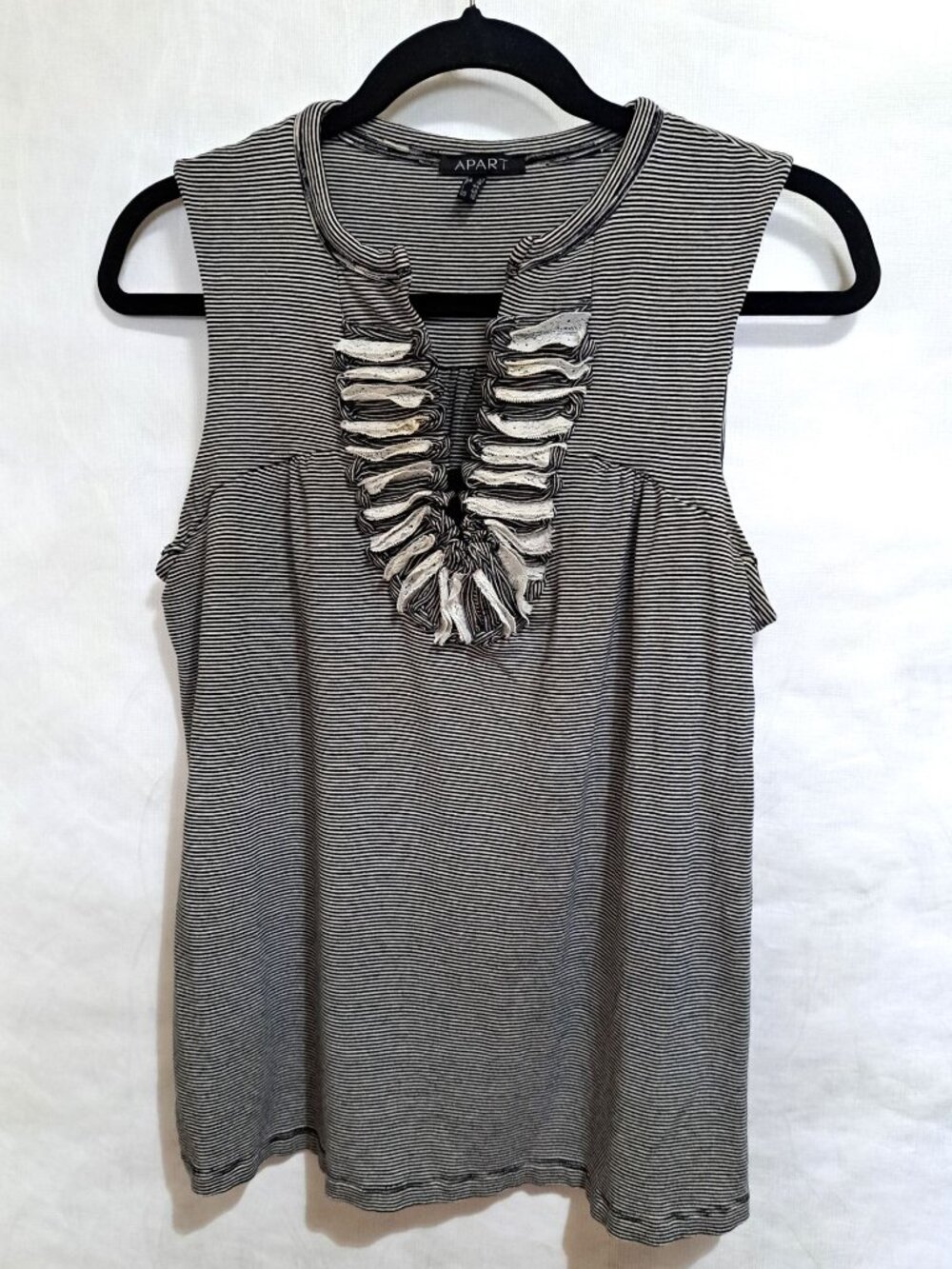 Apart Black and White Striped Ruffle Top Boho Sleeveless Women's size 10